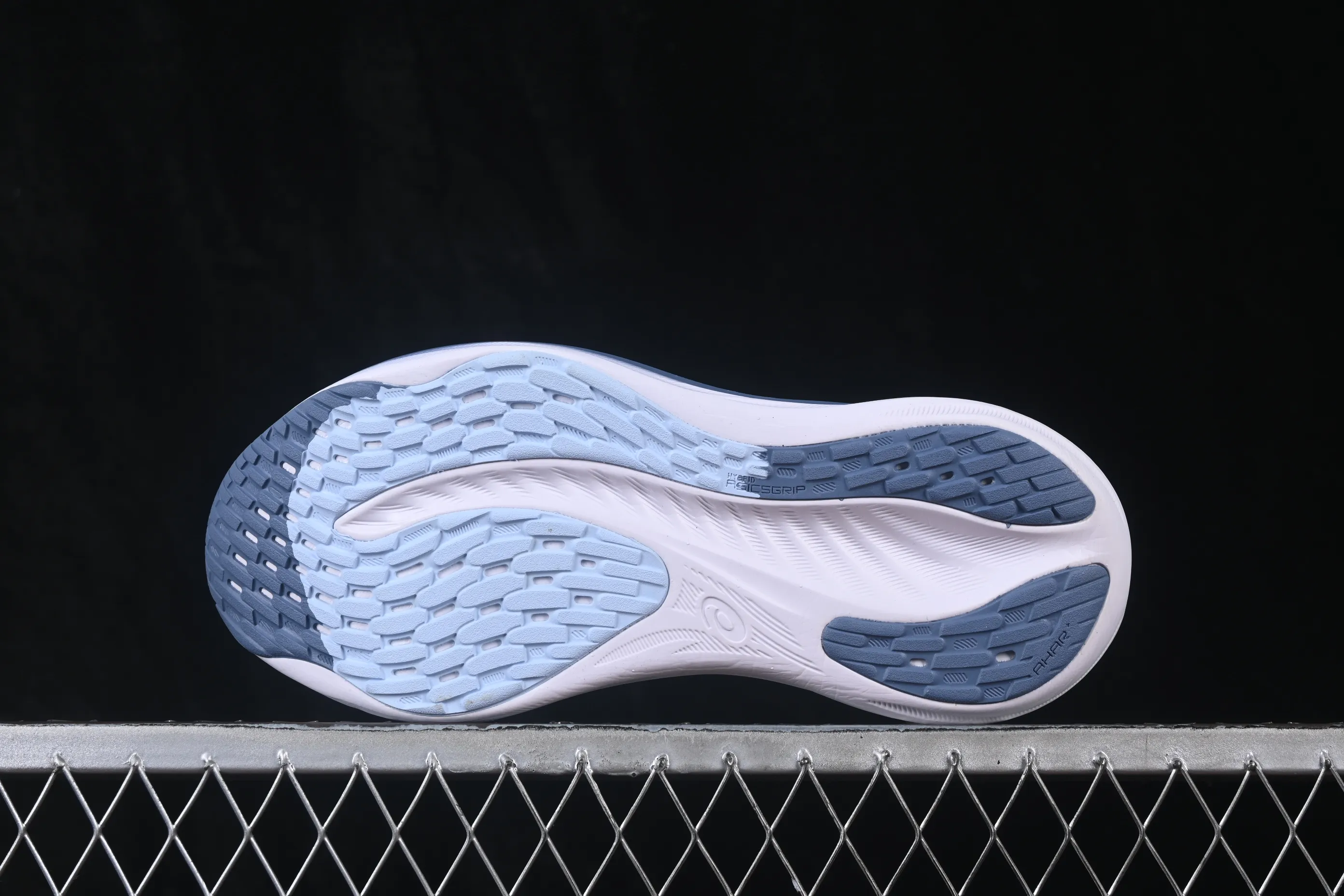 All Categories Asics Asics Series Asics Gel-Nimbus 26 1011B794-403
